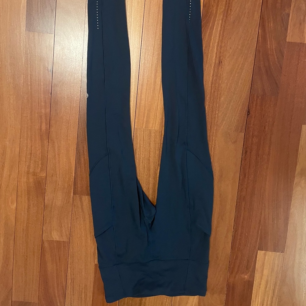 Lulu align leggings with pockets.